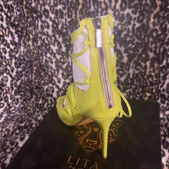 Lita by Ciara Solid Strappy Sandal In Acid Lime NWT - Picture 6 of 7
